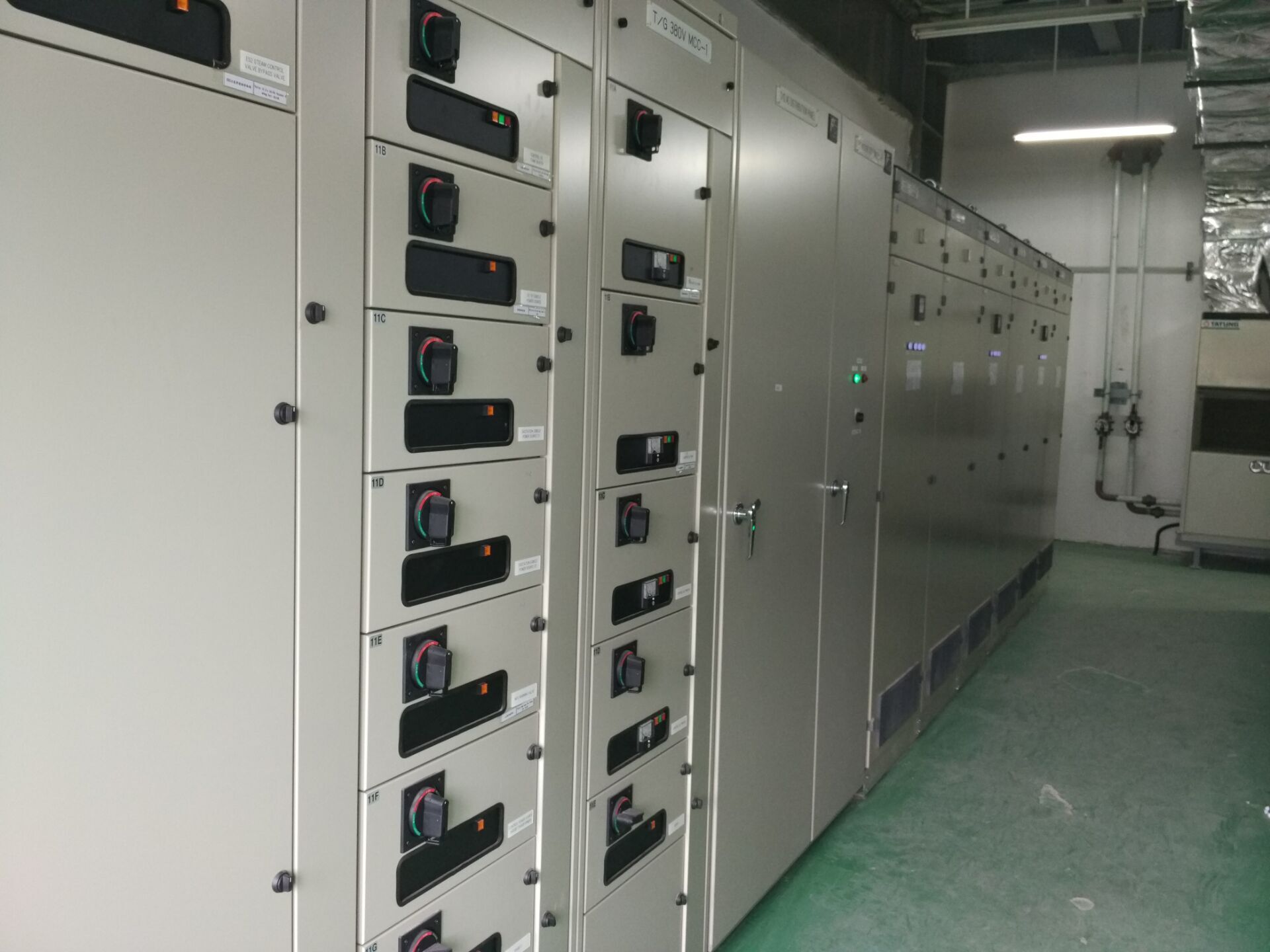 石家莊變頻控制柜|石家莊PLC控制柜|石家莊配電柜|石家莊電氣成套|石家莊自動化|石家莊動力柜